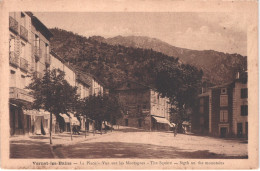 FR66 VERNET LES BAINS - Moli - La Place - Vue Sur Les Montagnes - Belle - Autres & Non Classés