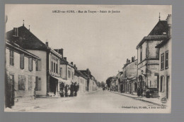 CPA - 10 - Arcis-sur-Aube - Rue De Troyes - Palais De Justice - Circulée En 1916 - Arcis Sur Aube