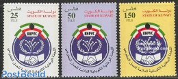 Kuwait 2002 KNPVC 3v, Mint NH - Koweït