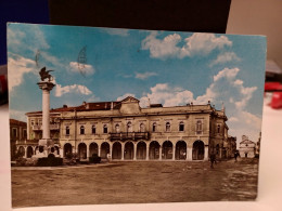 Cartolina Gradisca Provincia Gorizia Piazza Dell'Unità 1962 - Gorizia