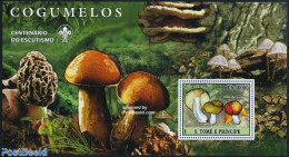 Sao Tome/Principe 2007 Mushrooms S/s (scouting Sign On Border), Mint NH, Nature - Sport - Mushrooms - Scouting - Hongos