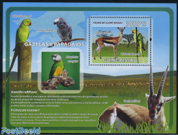 Guinea Bissau 2008 Gazelle, Parrot S/s, Mint NH, Nature - Animals (others & Mixed) - Birds - Parrots - Guinea-Bissau