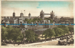 R635386 London. The Tower Of London And Tower Bridge - Andere & Zonder Classificatie