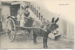 En 1900 - Porteuse De Lait - Vendedores Ambulantes
