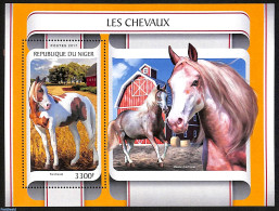 Niger 2017 Horses, Mint NH, Nature - Horses - Niger (1960-...)