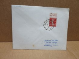 LE HAVRE A NEW YORK Enveloppe Affranchie 1939 Bande Utilisez La Poste Aérienne - 1927-1959 Cartas & Documentos