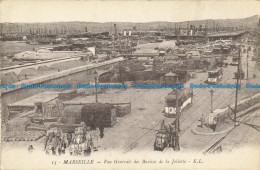 R635657 Marseille. Vue Generale Des Bassins De La Joliette. E. L - Mundo