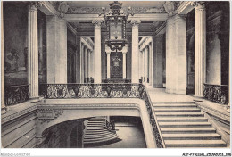 AIFP7-ECOLE-0749 - PARIS - La Sorbonne - Le Haut Du Grand Escalier  - Scuole
