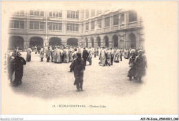 AIFP8-ECOLE-0845 - Ecole Centrale - Chahut Cube  - School