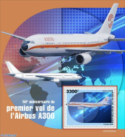 Niger 2022 50th Anniversary Of The First Flight Of The Airbus A300, Mint NH, Transport - Aircraft & Aviation - Aerei