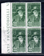 ITALIA REPUBBLICA ITALY REPUBLIC 1955 BATTISTA GRASSI ZOOLOGO LIRE 25 MNH QUARTINA BLOCK - 1946-60: Ungebraucht