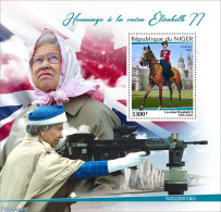 Niger 2022 Tribute To Queen Elizabeth II, Mint NH, History - Nature - Various - Kings & Queens (Royalty) - Horses - We.. - Koniklijke Families