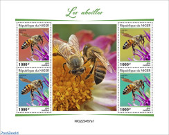 Niger 2022 Bees, Mint NH, Nature - Bees - Flowers & Plants - Niger (1960-...)