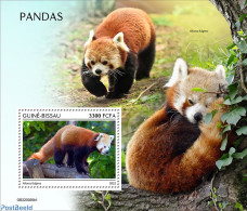 Guinea Bissau 2022 Pandas, Mint NH, Nature - Pandas - Guinea-Bissau