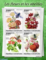 Central Africa 2022 Flowers And Bees, Mint NH, Nature - Bees - Flowers & Plants - Centraal-Afrikaanse Republiek