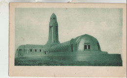 Douaumont 55  Carte Non Circulée Arrière Du Monument -La Chapelle Catholique (Leon Azema Et Hardy Architecte) - Douaumont