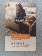 HOTEL KEYS - 2712 - USA - LOEWS HOTELS - WOMAN - Hotel Keycards