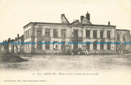 R635990 Bazeilles. Mairie Et Ecole Au Lendemain De La Bataille. Suzaine Pierson - Mundo