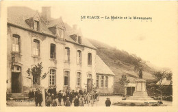 15 , LE CLAUX , La Mairie Et Le Monument , * 525 90 - Andere & Zonder Classificatie