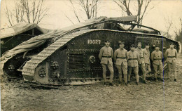 Militaria , Carte Photo Char/tank Et Son équipage , * 525 80 - Ausrüstung