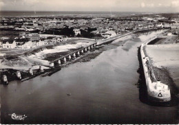 85 - Les Sables D'Olonne - Entrée Du Port Et La Jetée - Vue Aérienne - Sables D'Olonne