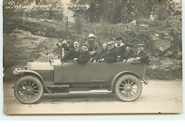 Carte-Photo - Départ Pour GAVARNIE - Hommes Et Femmes Dans Une Voiture - Other & Unclassified