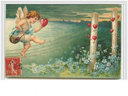 Carte Gaufrée - Cupidon Avec Des Coeurs - Ange - Angelot - Angels