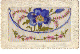 Carte Brodée - Fleur Bleue - Embroidered