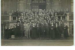 ITALIE - Carte-Photo De Groupe D'hommes Avec Des Prêtres Sur Un Perron - Andere & Zonder Classificatie