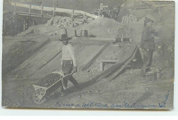 Hongrie - RPPC - Env. De BUDAPEST - Hommes Travaillant Dans Une Carrière, Une Mine ? - Hungary