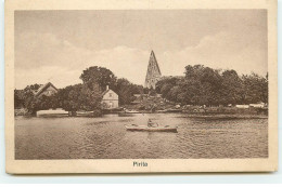 ESTONIE - Pirita - Homme Dans Une Barque - Estonia