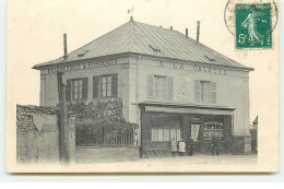 Carte Photo - LE CHESNAY - Epicerie, Mercerie  A La Galette - Le Chesnay