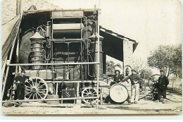 Carte Photo - MARSEILLE - Alambic, Distillation - S.G.A. Marseille Sur Le Tonneau - Carte Vendue En L'état - Unclassified