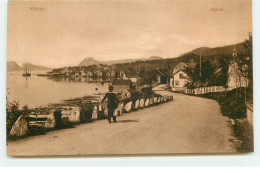 Norvège - MOLDE - Havn - Chemin Près De L'eau - Norway