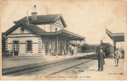 GARCHES - Intérieur De La Gare - Train - Garches