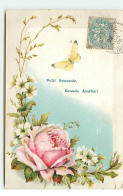 Papillon - Carte Gaufrée - Petit Souvenir, Grande Amitié - Papillon Volant Près De Fleurs - Butterflies