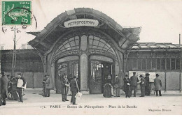 PARIS - Station Du Métropolitain - Place De La Bastille - Métro Parisien, Gares