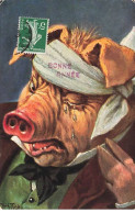 Illustrateur - A. Thiele - Bonne Année - Cochon Habillé Portant Sur Le Front Un Bandeau - Thiele, Arthur