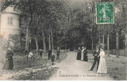 COULOMMIERS - La Passerelle Du Parc - Coulommiers