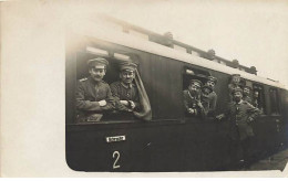 Militaire - Guerre 14-18 - Soldats Allemands Dans Un Train - Guerra 1914-18