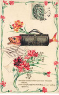 1er Avril - Carte Gaufrée - Souvent Le Compliment Que Nous Trouvons ... D'un Maître Chanteur - Poisson Et Oeillets - 1 De April (pescado De Abril)