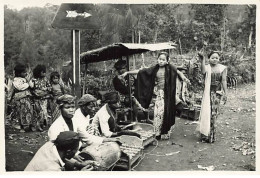 Indonésie - JAVA - Photo 14*9,5 Cm - Danses Javanaises - Indonesië