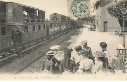 LUC-SUR-MER - La Gare - Trains - Luc Sur Mer