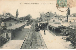 MAISONS-LAFFITTE - Intérieur De La Gare - Maisons-Laffitte