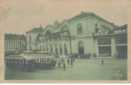 PARIS - La Gare Montparmasse - Tramways - Café Buvette - Stations, Underground