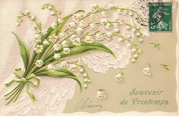 Carte Gaufrée - 1er Mai - Souvenir De Printemps - Brins De Muguet Et Dentelle - Autres & Non Classés