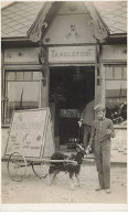 Carte Photo - Fiera Milano 1928 - Tanglefoot - Groom Près D'une Chèvre - Foto Pubblicit Di Un Insemicida - - Milano (Milan)