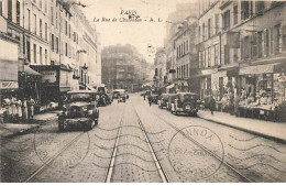 PARIS XII - La Rue De Charenton - Voitures Et Commerces - Paris (12)