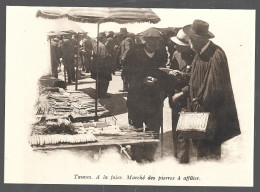 1935  --  TAUVES . A LA FOIER . MARCHE DES PIERRES A AFFUTER . 4B210 - Sin Clasificación