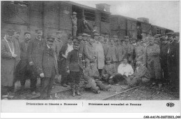 CAR-AACP6-42-0473 - ROANNE - Prisonniers &Bléssés - Train - Roanne